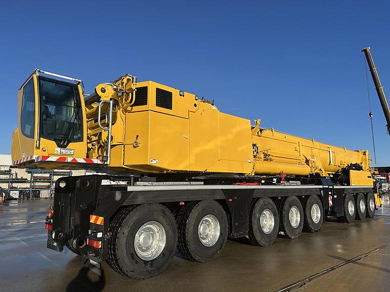 Liebherr LTM 1650-8.1