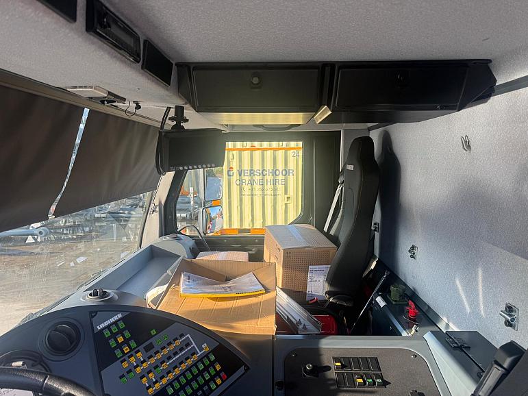 Liebherr LTM 1650-8.1