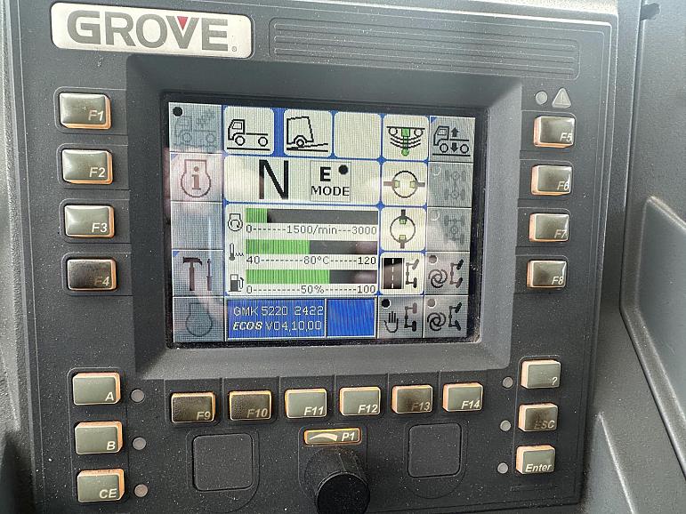 Grove GMK 5220
