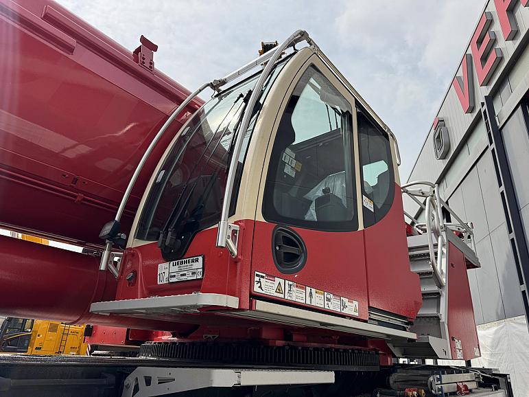 Liebherr LTM 1230-5.1 