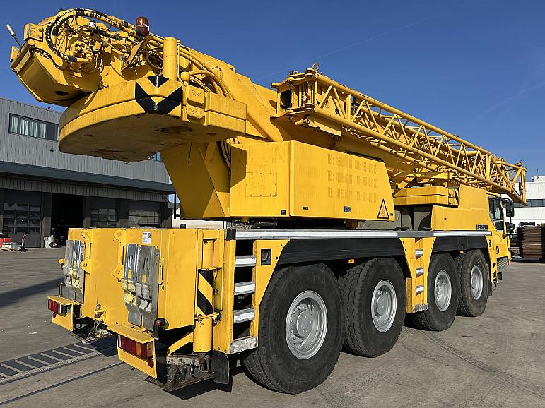 Liebherr LTM 1060-2 