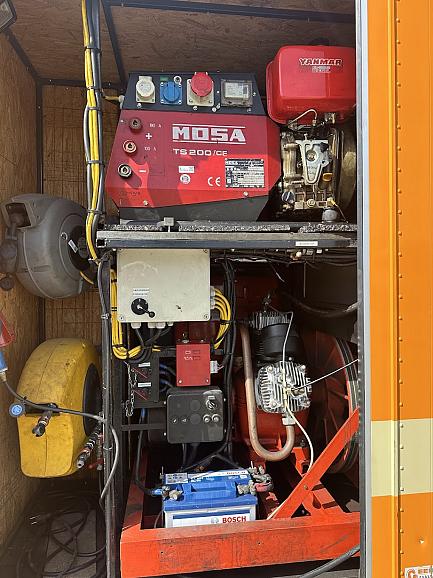 Ford F350 service truck 