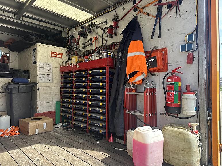 Ford F350 service truck 