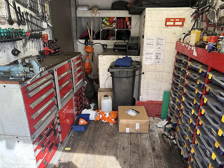 Ford F350 service truck 