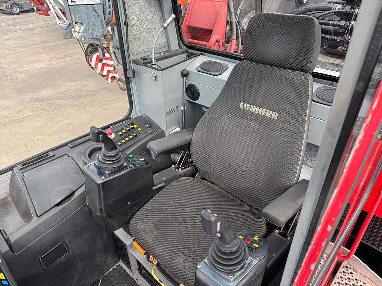 Liebherr LTM 1500-8.1