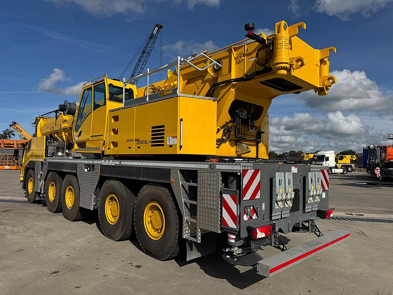 Grove GMK 5250 XL-1